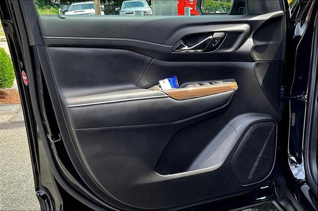 Photo of 2022 Ebony Twilight Metallic GMC Acadia