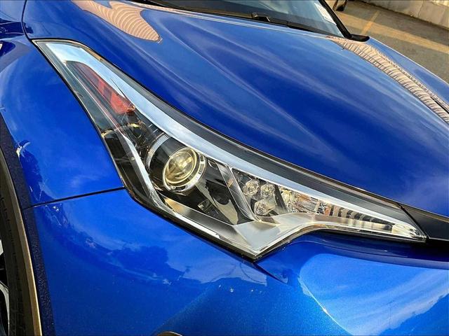Photo of 2019 Blue Eclipse Metallic Toyota C-HR