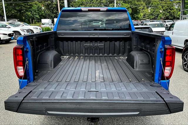 Photo of 2022 Dynamic Blue Metallic GMC Sierra 1500