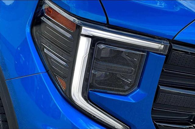 Photo of 2022 Dynamic Blue Metallic GMC Sierra 1500