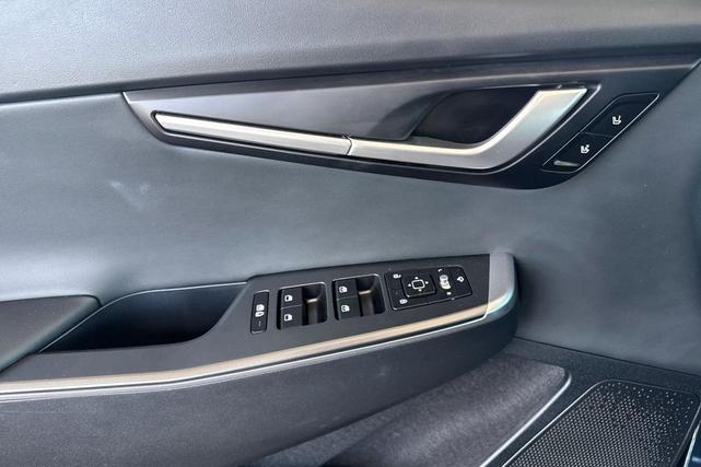 Photo of 2024 Gravity Blue Kia EV6