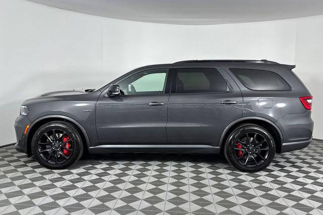 Photo of 2024 Vapour Grey Dodge Durango