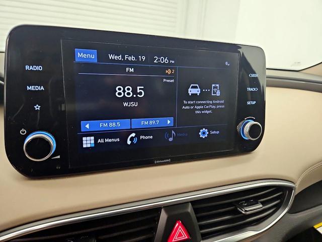 Photo of 2022 Black Hyundai SANTA FE