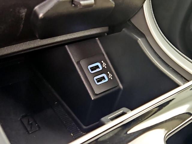 Photo of 2020 Red Ford Edge