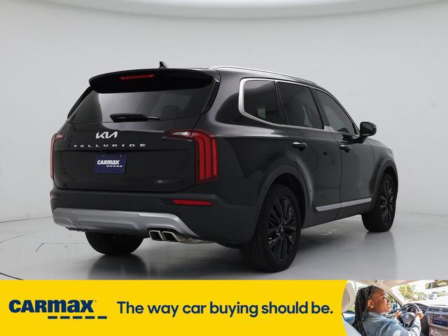 Photo of 2022 Black Kia Telluride
