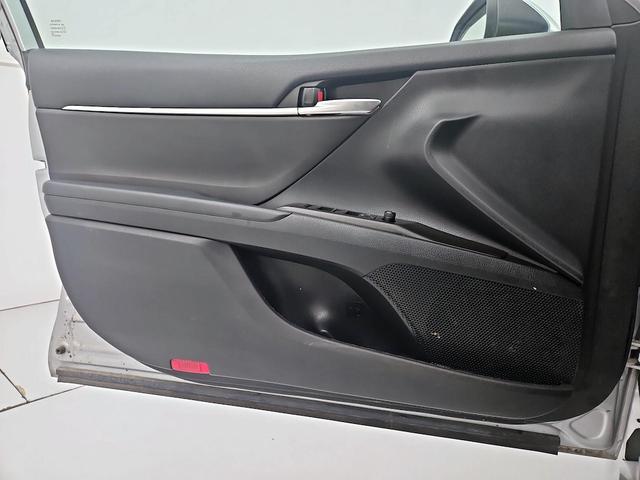 Photo of 2022 Silver Toyota Camry