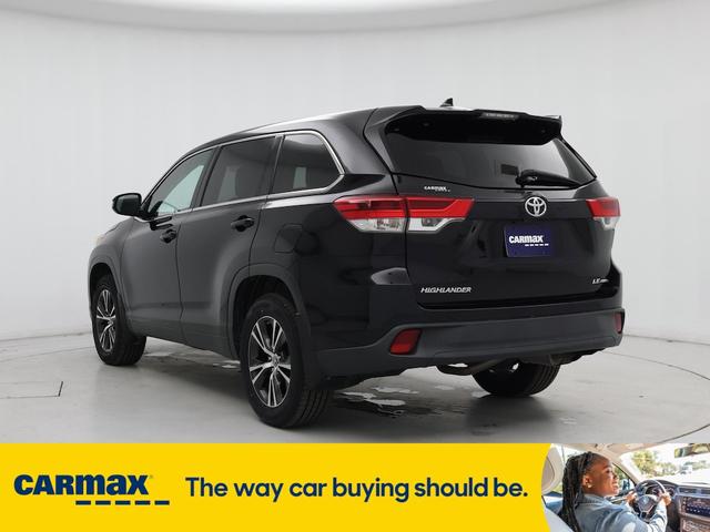 Photo of 2019 Black Toyota Highlander