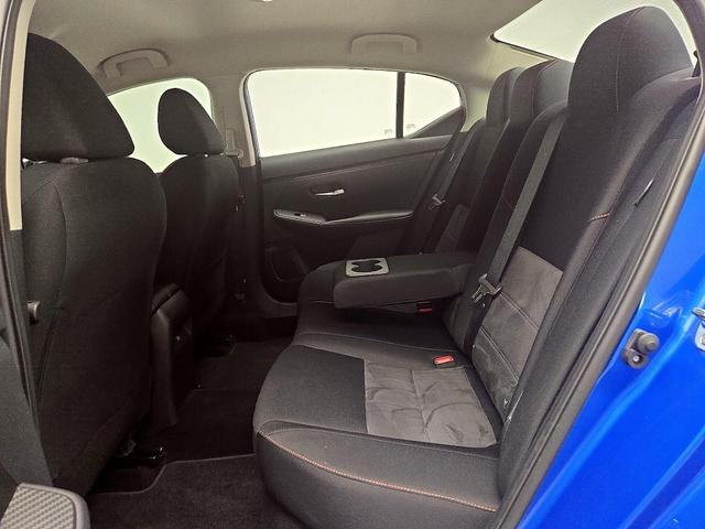 Photo of 2024 Blue Nissan Sentra