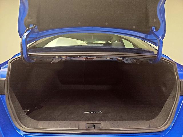 Photo of 2024 Blue Nissan Sentra