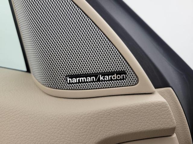 Photo of 2014 Silver Mercedes-Benz E-Class