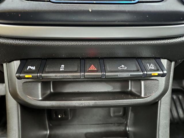 Photo of 2022 Black Chevrolet Colorado