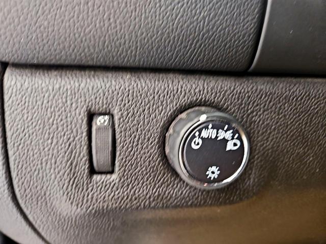 Photo of 2022 Black Chevrolet Colorado