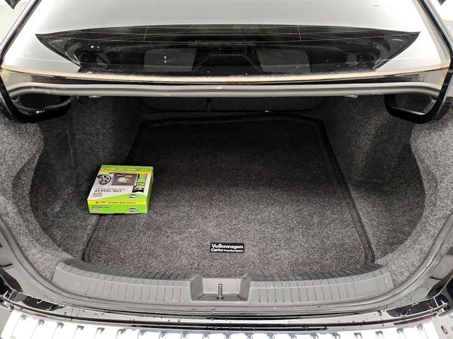 Photo of 2019 Black Volkswagen Jetta