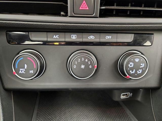 Photo of 2019 Black Volkswagen Jetta