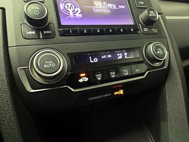 Photo of 2016 Gray Honda Civic