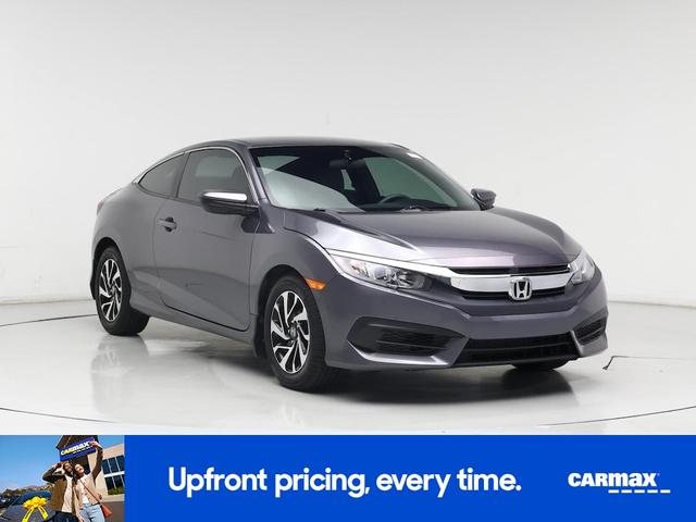 Photo of 2016 Gray Honda Civic