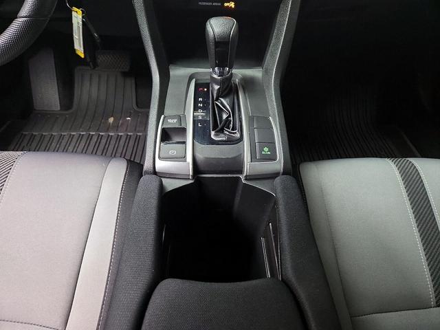 Photo of 2016 Gray Honda Civic