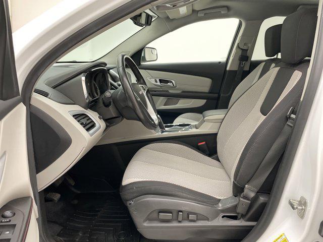 Photo of 2015 Summit White GMC Terrain