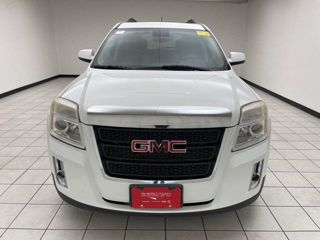 Photo of 2015 Summit White GMC Terrain