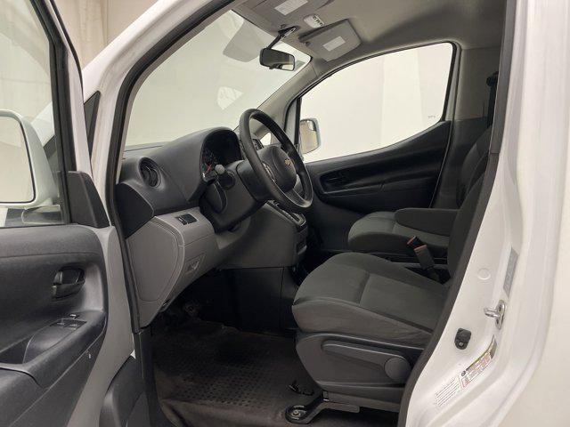 Photo of 2015 Designer White Chevrolet City Express