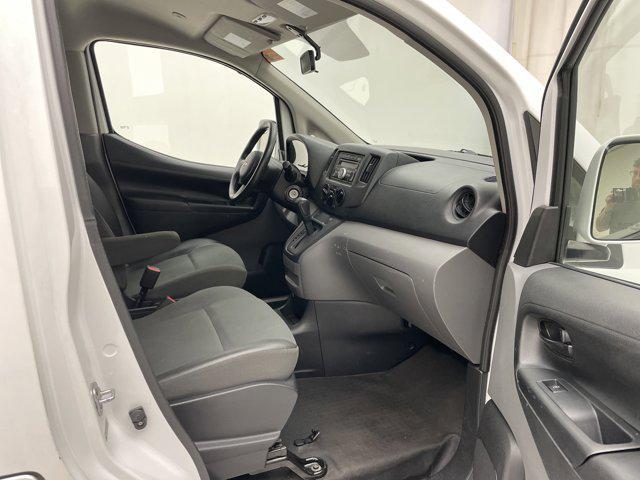 Photo of 2015 Designer White Chevrolet City Express