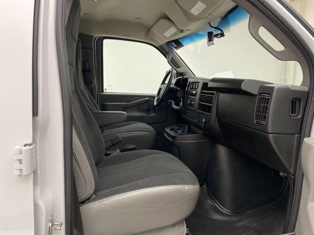Photo of 2023 Summit White GMC Savana 2500
