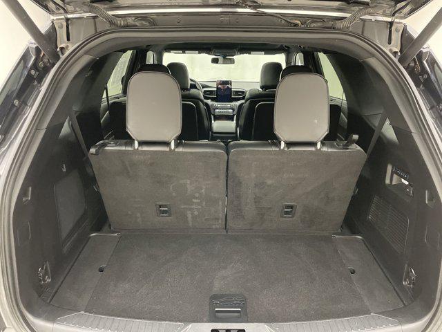 Photo of 2020 MAGNETIC METALLIC Ford Explorer