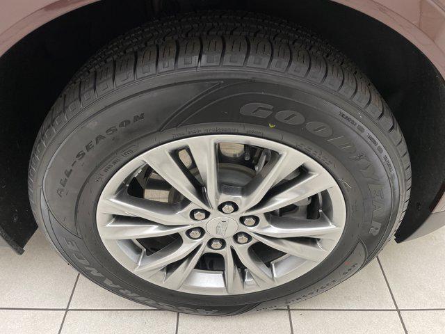 Photo of 2022 Rosewood Metallic Cadillac XT5