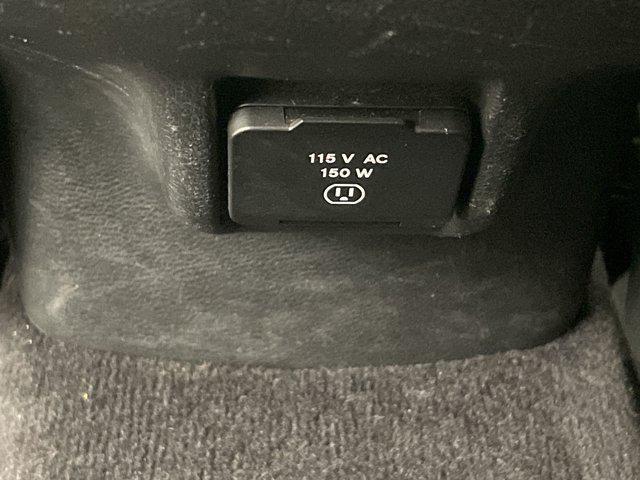 Photo of 2018 Patriot Blue Pearlcoat Jeep Cherokee