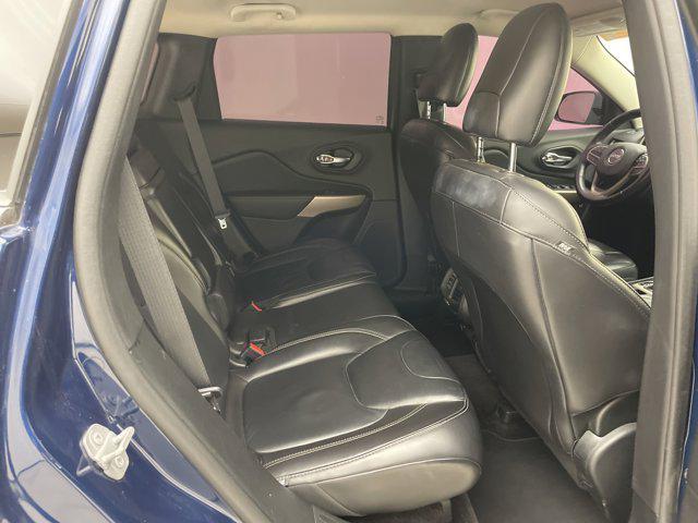 Photo of 2018 Patriot Blue Pearlcoat Jeep Cherokee