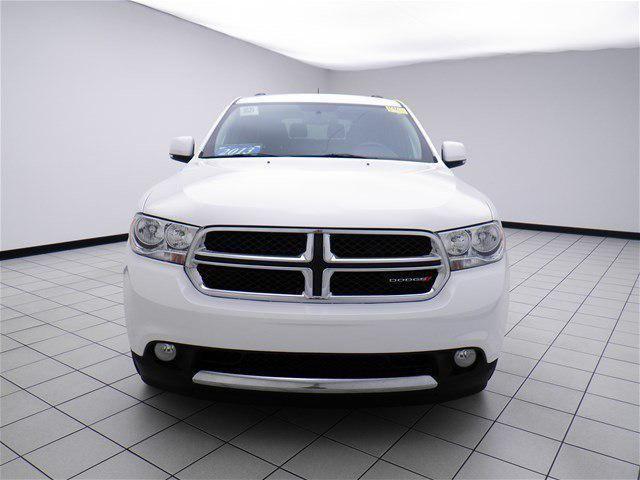 Photo of 2013 Bright White Clearcoat Dodge Durango
