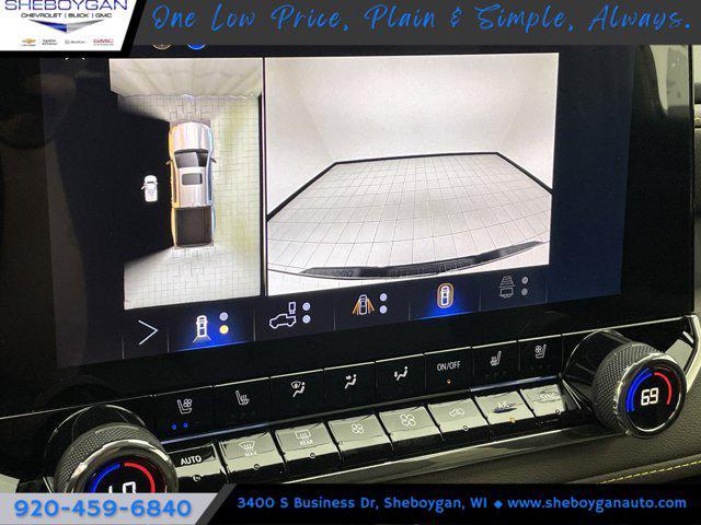 Photo of 2025 Summit White Chevrolet Colorado