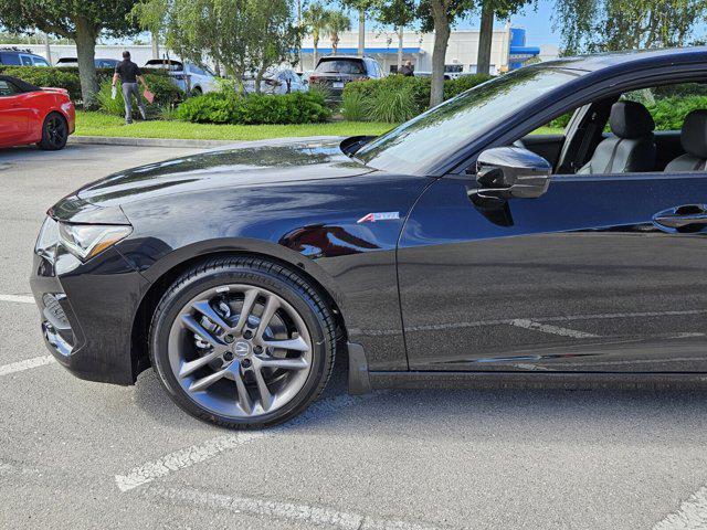 Photo of 2025 Majestic Black Pearl Acura TLX