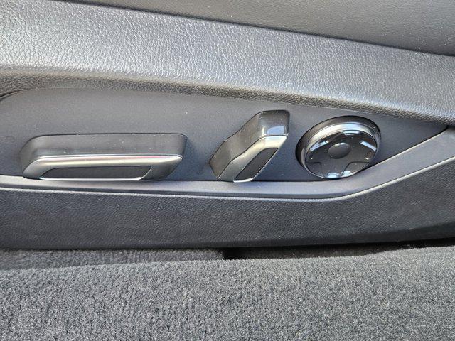 Photo of 2025 Majestic Black Pearl Acura TLX