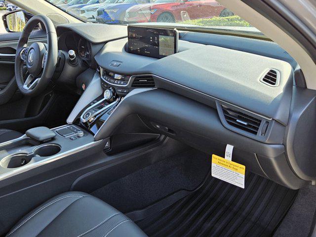 Photo of 2025 Lunar Silver Metallic Acura TLX