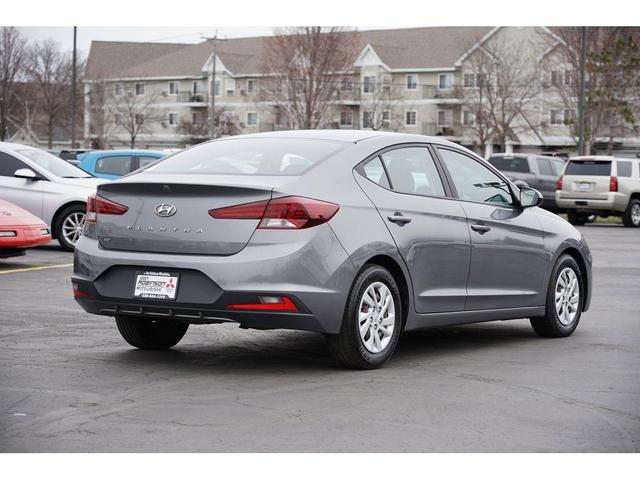 Photo of 2019 Machine Gray Hyundai ELANTRA