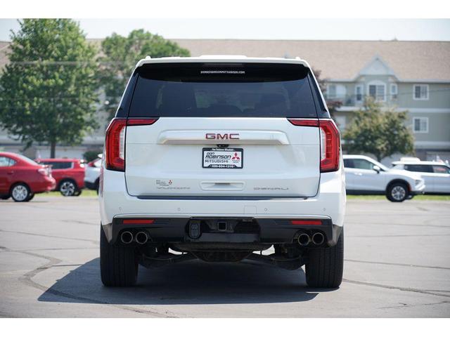 Photo of 2021 White Frost Tri-Coat GMC Yukon XL
