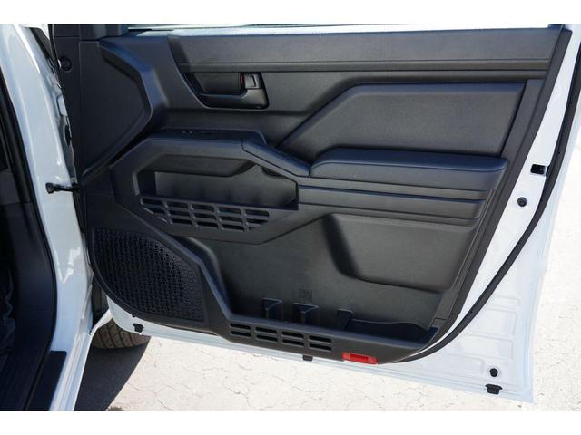 Photo of 2024 Ice Toyota Tacoma