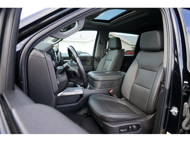 Photo of 2022 Black Chevrolet Silverado 2500