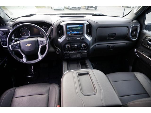 Photo of 2022 Black Chevrolet Silverado 2500