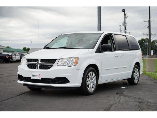 Photo of 2014 Bright White Clearcoat Dodge Grand Caravan