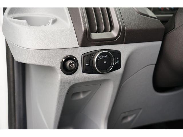 Photo of 2015 Oxford White Ford Transit-350