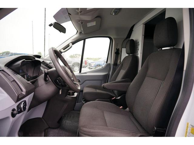 Photo of 2015 Oxford White Ford Transit-350
