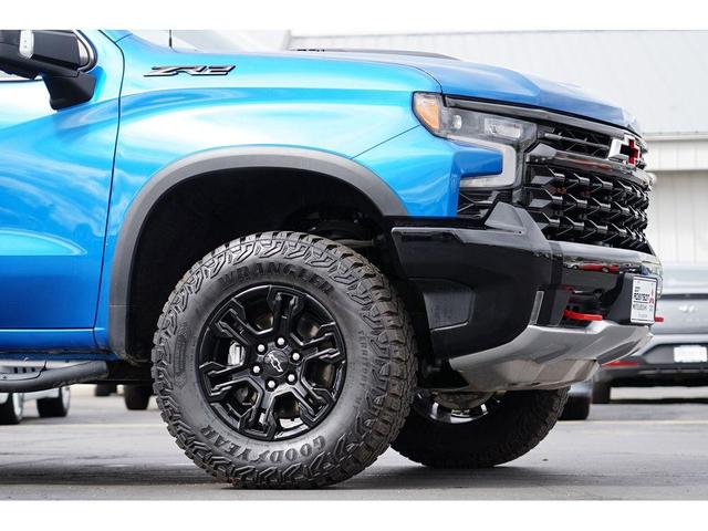 Photo of 2024 Glacier Blue Metallic Chevrolet Silverado 1500