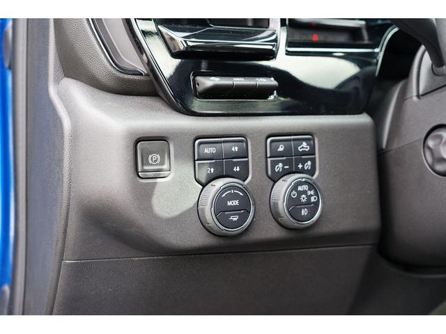 Photo of 2024 Glacier Blue Metallic Chevrolet Silverado 1500