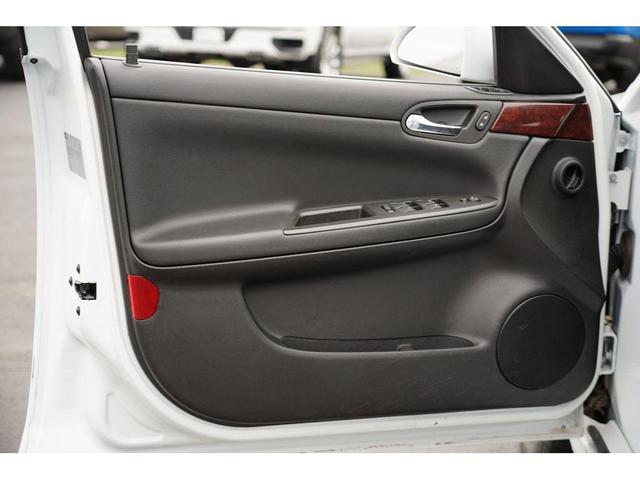 Photo of 2010 Summit White Chevrolet Impala