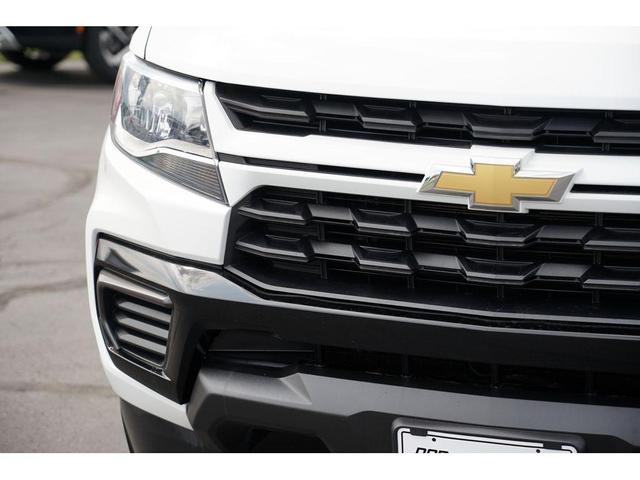 Photo of 2022 Summit White Chevrolet Colorado