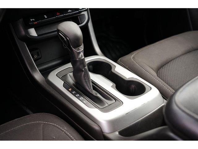 Photo of 2022 Summit White Chevrolet Colorado