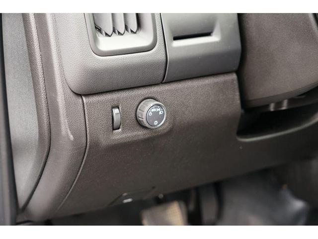 Photo of 2022 Summit White Chevrolet Colorado