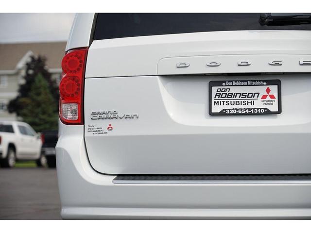 Photo of 2016 Bright White Clearcoat Dodge Grand Caravan